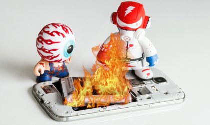 Si t’a ndalojmë nxehjen dhe mbinxehjen e smartfonëve dhe pse ndodh kjo?!