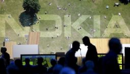 Blackberry vs Nokia, në gjykatë për 11 patenta