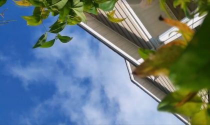 Celulari që ra nga qielli (Video)